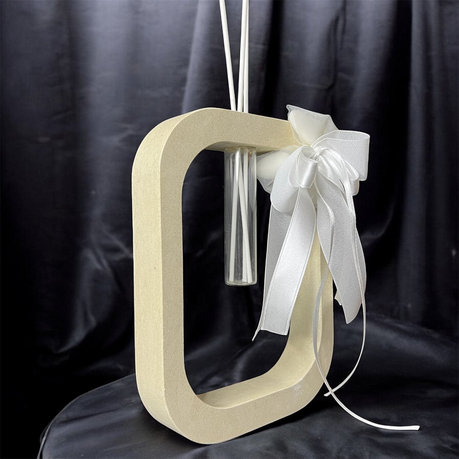 Ellipse Diffusore in Pietra Leccese dal Design morbido